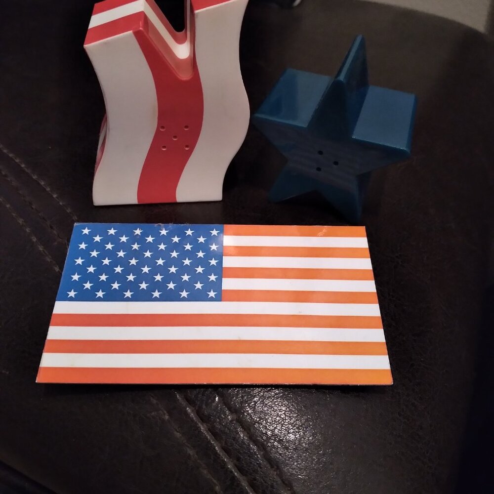 U.S.A. Red, White and Blue Bundle - salt and pepper - Picture 6 of 7